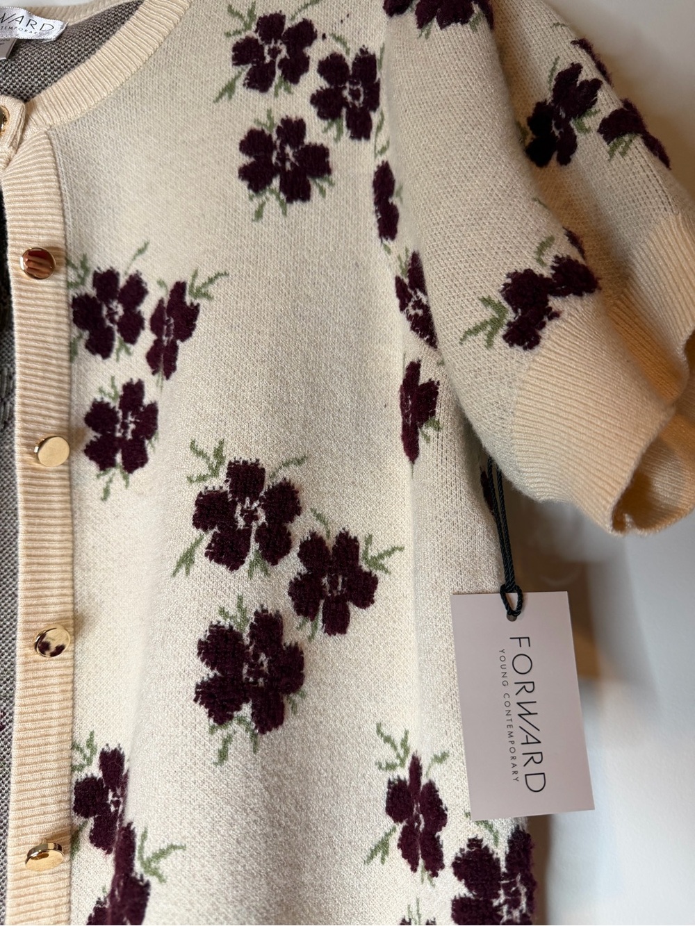 Forward Cream Floral Short-Sleeve Cardigan Sweater